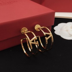Outstanding freshness earrings 2023SS VALENTINO Valentino